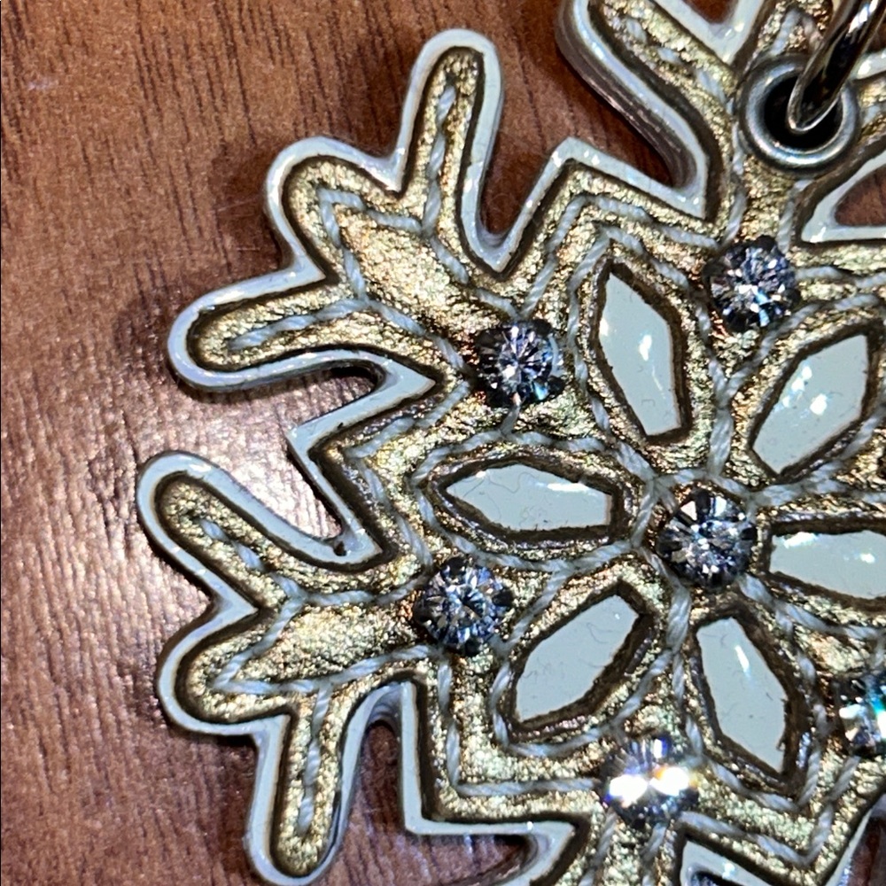 Coach Snowflake ❄️ Leather Keychain Bag Charm - Picture 7 of 15